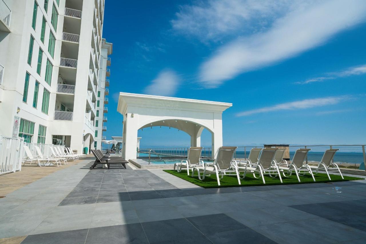 Sea It All Infinity Pool Ocean Views Steps From The Beach - A Perfect Romantic Getaway Galveston Kültér fotó