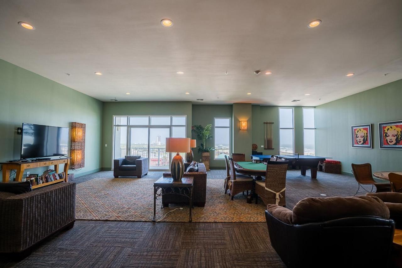 Sea It All Infinity Pool Ocean Views Steps From The Beach - A Perfect Romantic Getaway Galveston Kültér fotó